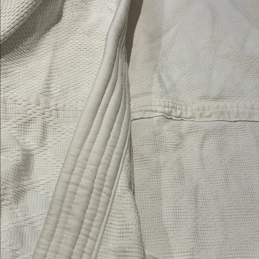White judogi - Picture 5 of 5